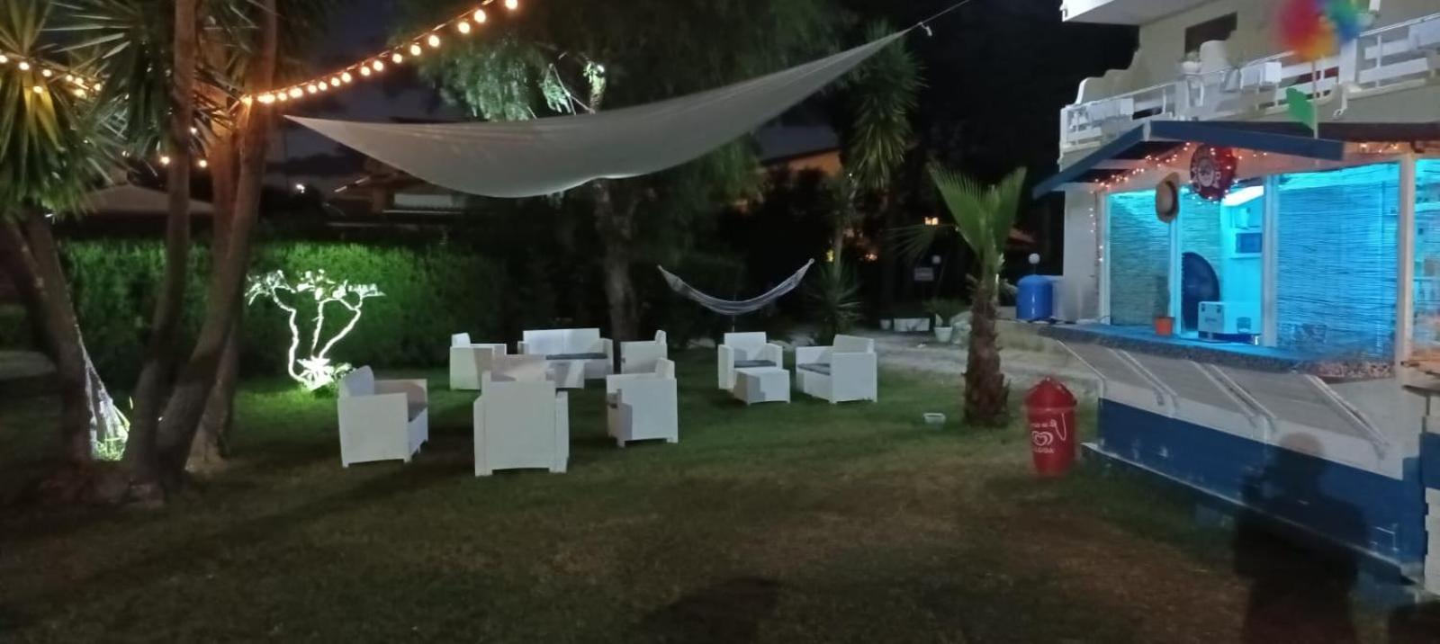 Hotel Marinella بيتسو المظهر الخارجي الصورة