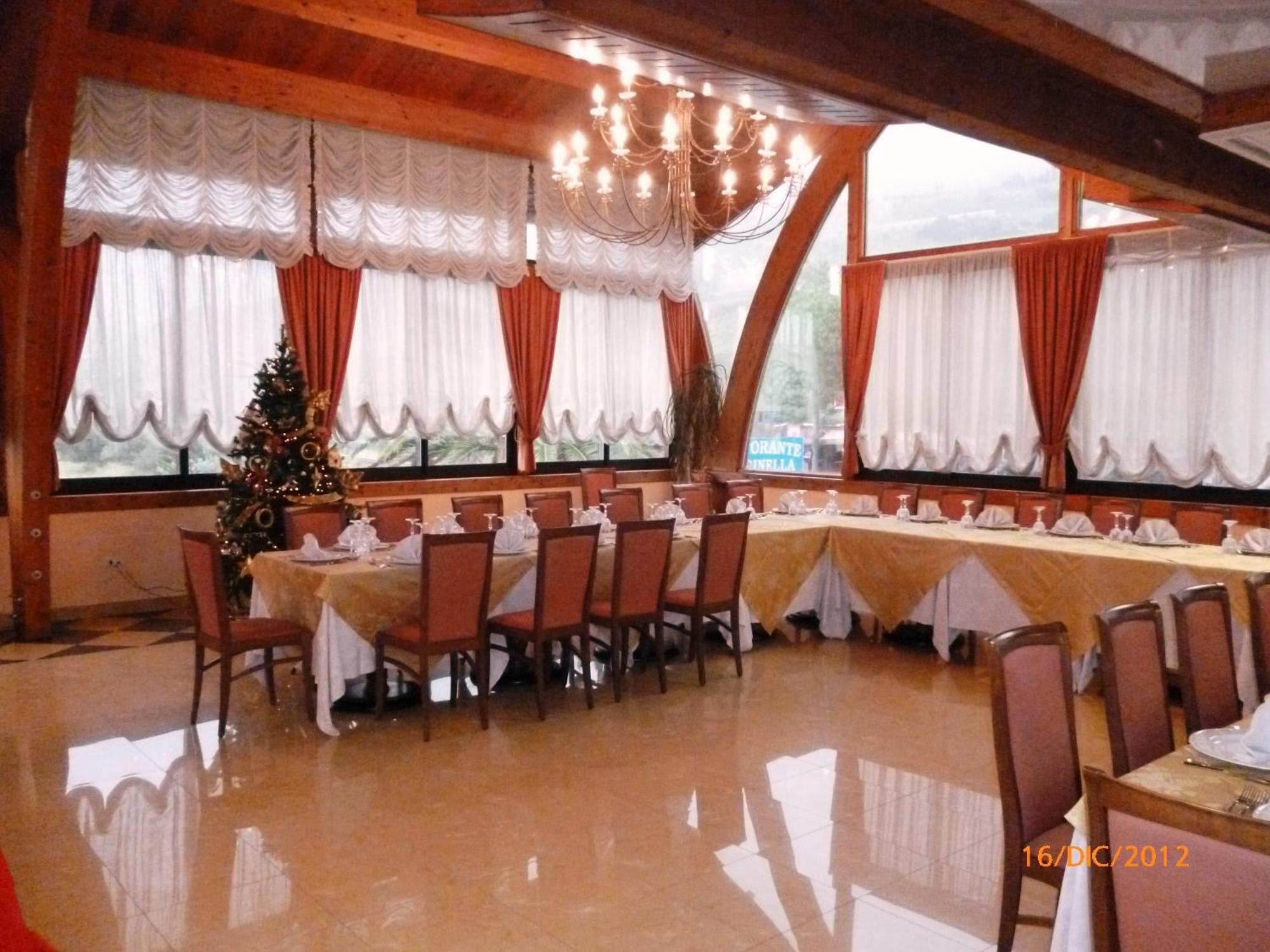 Hotel Marinella بيتسو المظهر الخارجي الصورة